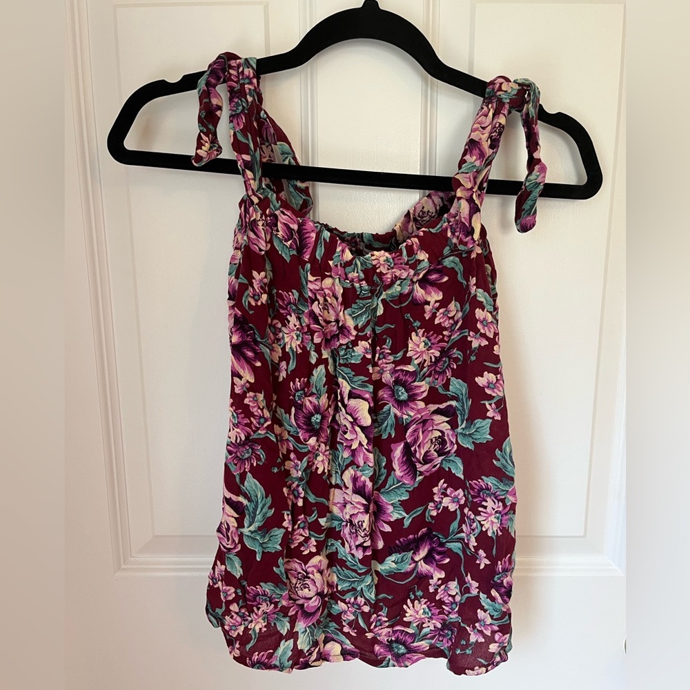 American Eagle Tank top